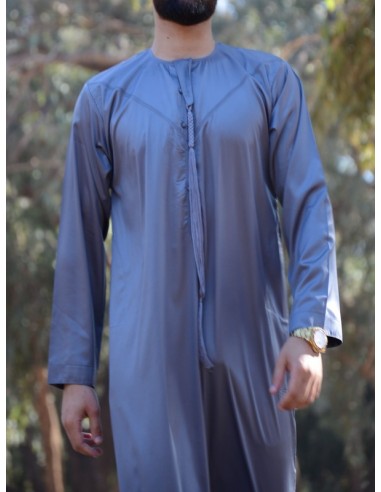 Satijngrijze Emirati Qamis